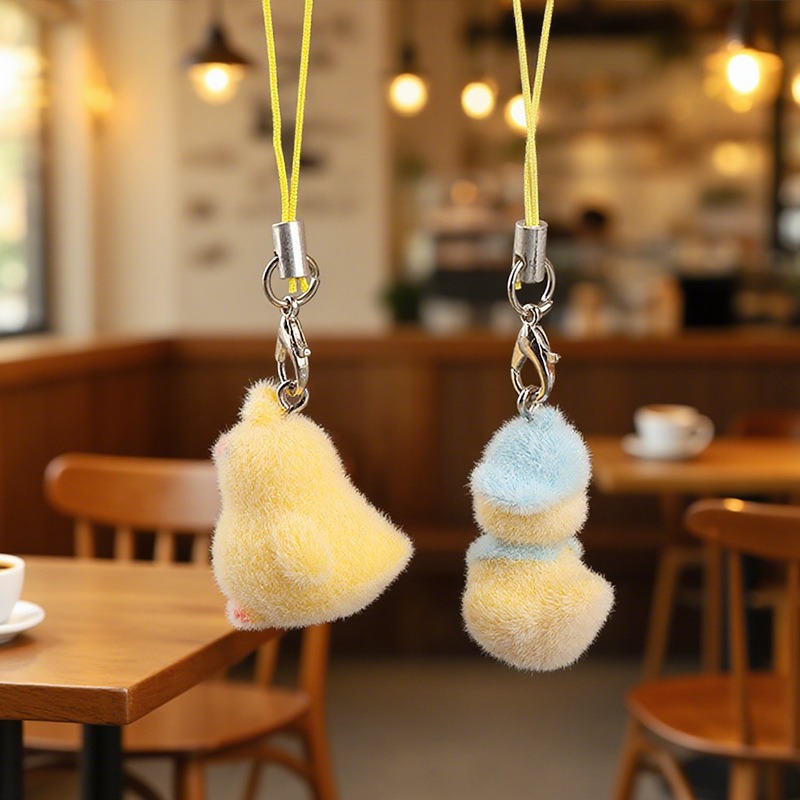 Pendentif floqué jaune mignon  - Yellow Phone Accessories avis et prix